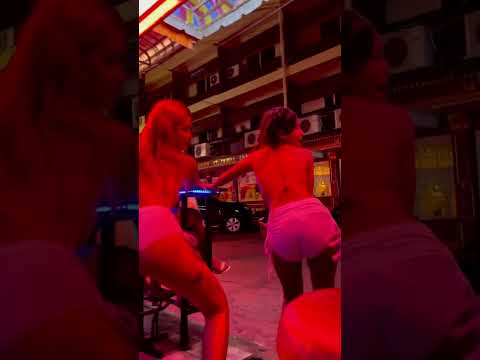 Hot Sexy Thai Bargirls Dancing At Foxy Bar Soi 6 Pattaya Thailand