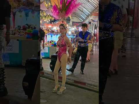 late night cabaret girls show #thailand #travel #pattaya #walk #nightlife