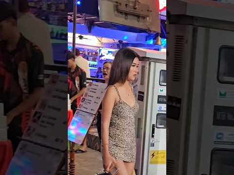 Like ❤️  Pattaya today 🦁 Walking Street Night #girls