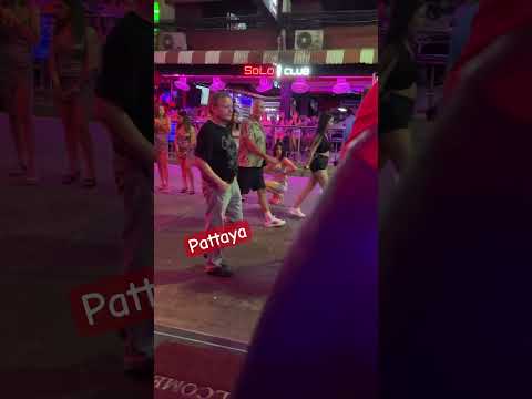 Pattaya Bar girls and ladyboy #shorts