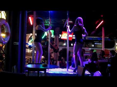 Pattaya Bar Girls Dancing Compilation 2017