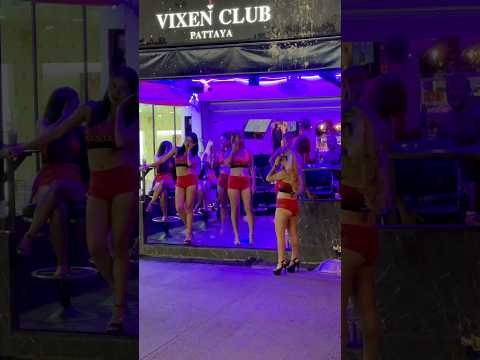 Pattaya, Bar girls 👍, Nightlife #shorts #pattaya #thailand