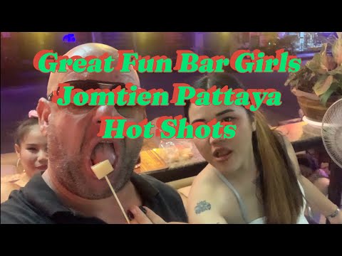 PATTAYA BAR GIRLS GET SAUCY #Rompho Market JOMTIEN PATTAYA #TONG On TOP Form @Pool