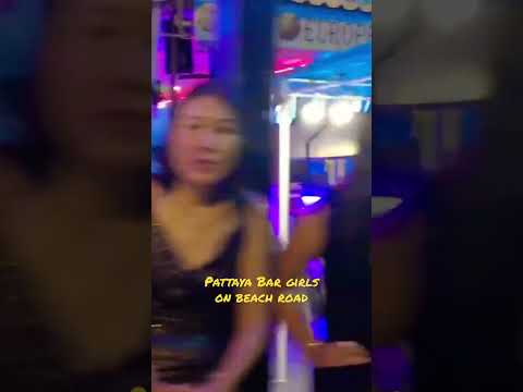 Pattaya Bar girls on Soi 6 and Beach Road