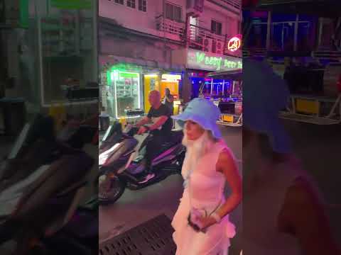 Pattaya, Bar girls, Soi Buakhao, Nightlife 01.04.2023#shorts