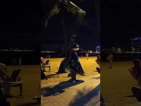 Pattaya Nightlife 👯 Beach Road night walk pov scenes – freelancers girls