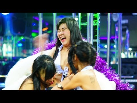 Pattaya Nightlife; Sexy bar girls