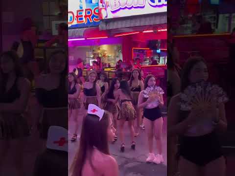 SOI-6 IS THE BEST STREET OF PATTAYA… #girls #beach #travelling #bangkoknightlife #pattaya #bkk