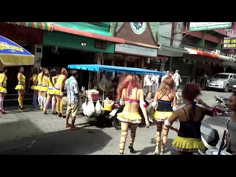 Soi 6 "When Bargirls Attack" Pattaya (MT)