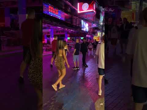 Walking Street Beautiful! Pattaya Thailand. #travel #girls #beautifulgirl #shorts #pattaya