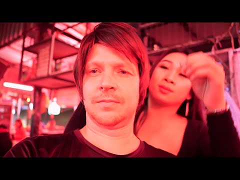 Cheap Charlie has a Wild Night in Pattaya