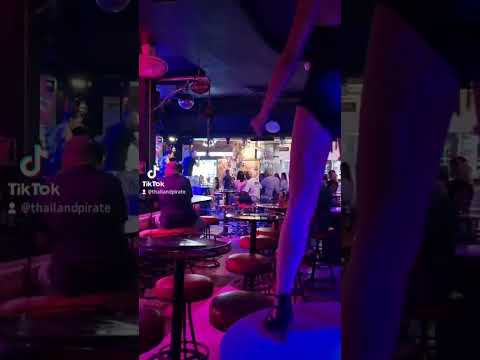 Dancing Bar Girl #pattaya #thailand #soi6