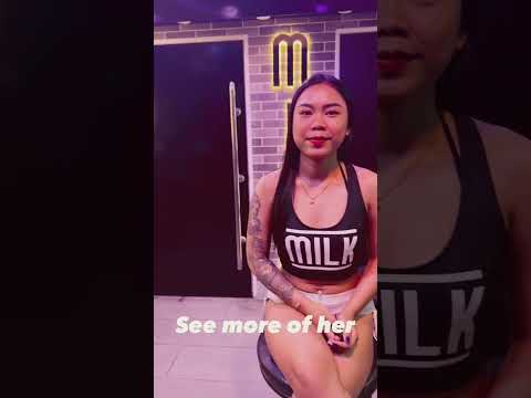 Hello Girl outside MILK bar Soi Diamond, Walking Street, Pattaya, Thailand. #SHORTS