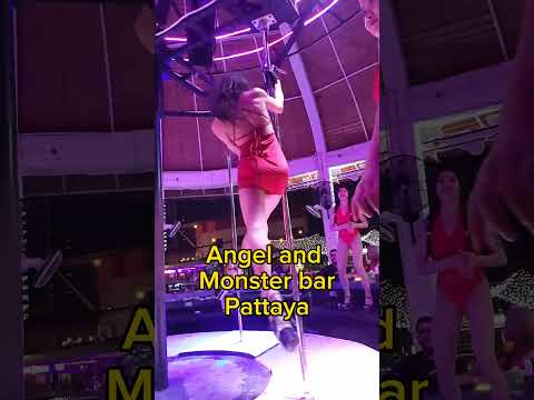 Pattaya bars 2024 #pattaya #thailand #soibuakhao #treetown #pattayastreet #pattayabars