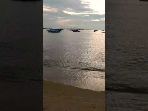 Pattaya Beach Vibe,Bars, Clubs, and Endless Fun!