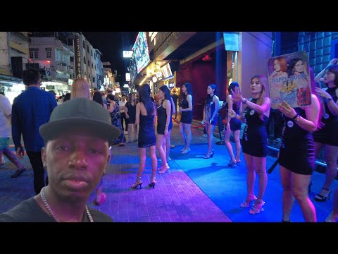 Pattaya nightlife 2024 – Gorgeous looking women at the Walking street, Thailand