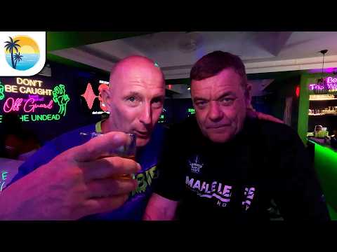 Pattaya Nightlife Thailand Vlog (4K) Beach Road Music Festival