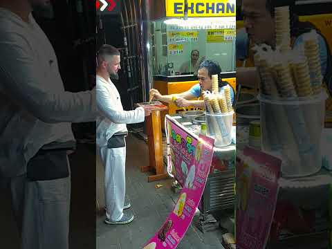 the ice cream man knows his stuff #icecreamman #stuff #nightlifepattaya #travel #pattayanightlife