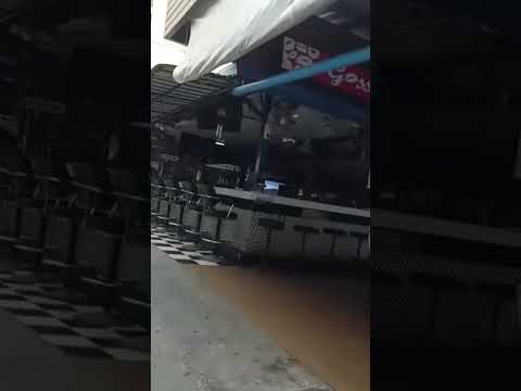 walk along Pattaya bars
