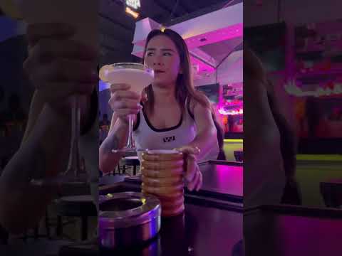 Walking Street in Pattaya Thailand #pattaya #nightlife #drinking