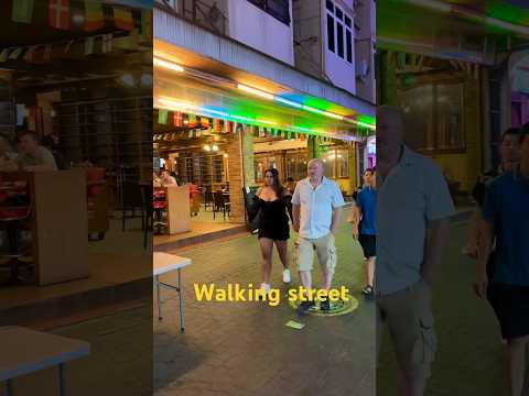 Walking street, Pattaya, Nightlife 😮#shorts #thailand #pattaya #nightlife #таиланд #паттайя