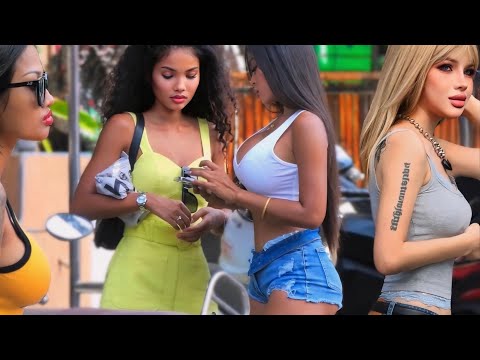 ATTRACTIVE LADIES IN PATTAYA EXCITING STREET SCENES