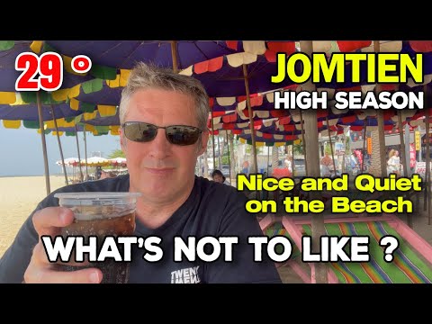 Jomtien Beach in January. Empty Beaches Without The Tourist Mayhem?