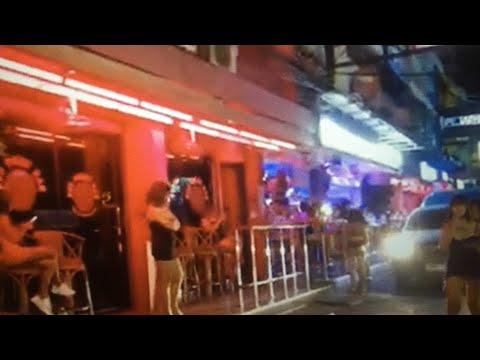 Pattaya bars open for Christmas, Walking Street, Soi 6, Soi Buakhao, LK Metro party town