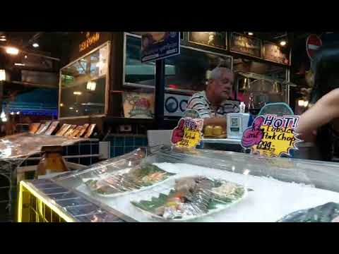 PATTAYA: Beach Road Street Bars & Restaurant – March 2022 / Local Street Bars Pattaya Thailand