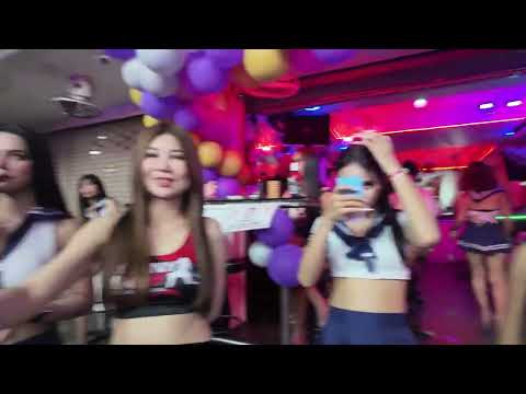 Pattaya Nightlife | Christmas Day | The Most Famous Streets SOİ6 | Normal Speed | 4K Ultra HD