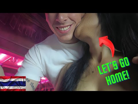PICKING UP NAUGHTY THAI GIRL IN PATTAYA NIGHTCLUB!