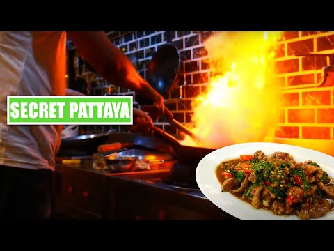 Secret PATTAYA Thailand Food and MUSIC Bars