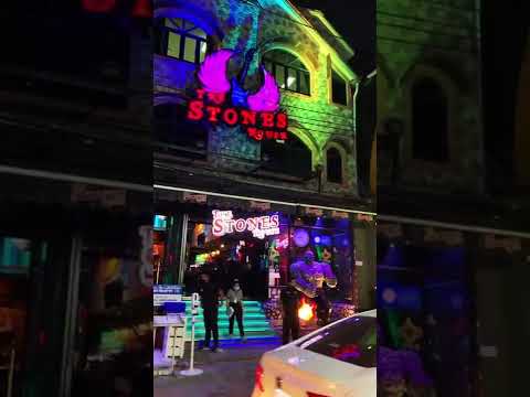 Walking street bars.#shorts #shortvideo #pattaya #bar #nightlife #nightcore #walkingstreet
