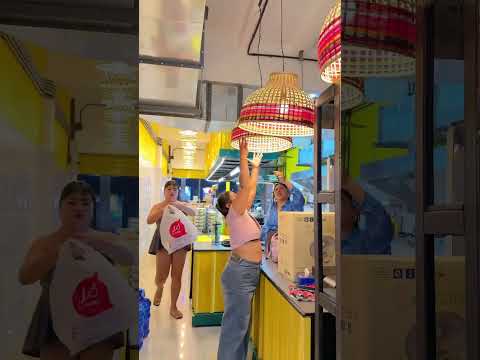 What Dis is Haha-Thai Street Food