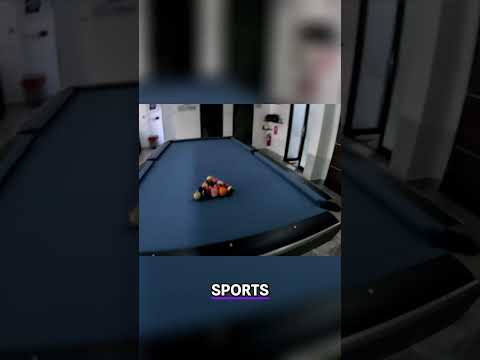 The Baldy Vlogger Explores Moggy's Bar & Guest House: Pool, Beers,Girls, and Shots in Pattaya!