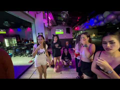 The Wild 69 Bar's broadcast