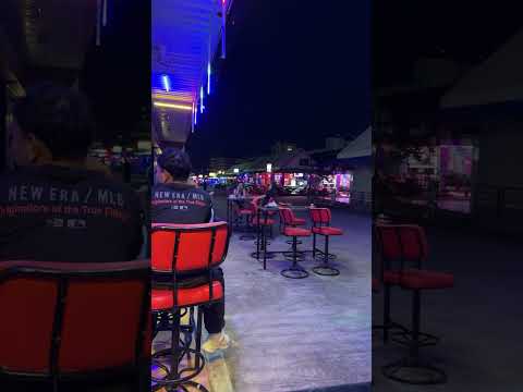 Livestream-Highlight ein Zuschauer beschwert sich, dass ich heimlich Frauen filme #pattaya #reise