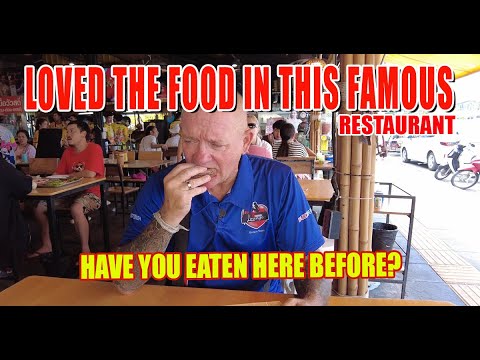 Pattaya's Thepprasit Road! 🚶‍♂️ Shops, Eats & The Famous Night Market! (Plus Kai Yok Krok!)