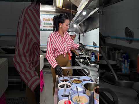 WoW-Thai Street Food